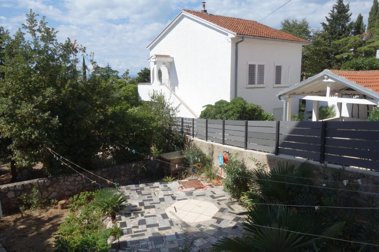 Apartments Obradovic Dramalj Kültér fotó