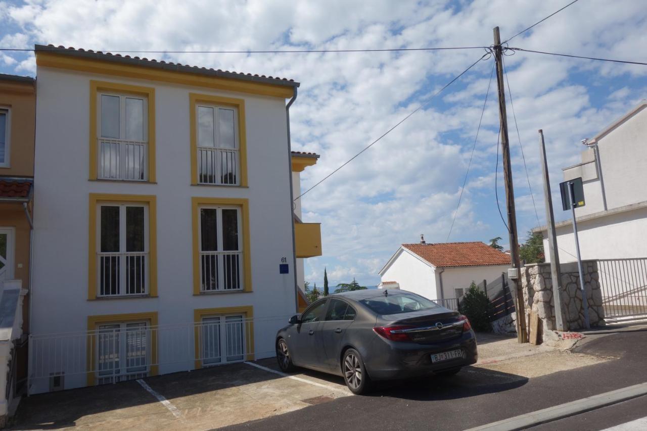 Apartments Obradovic Dramalj Kültér fotó